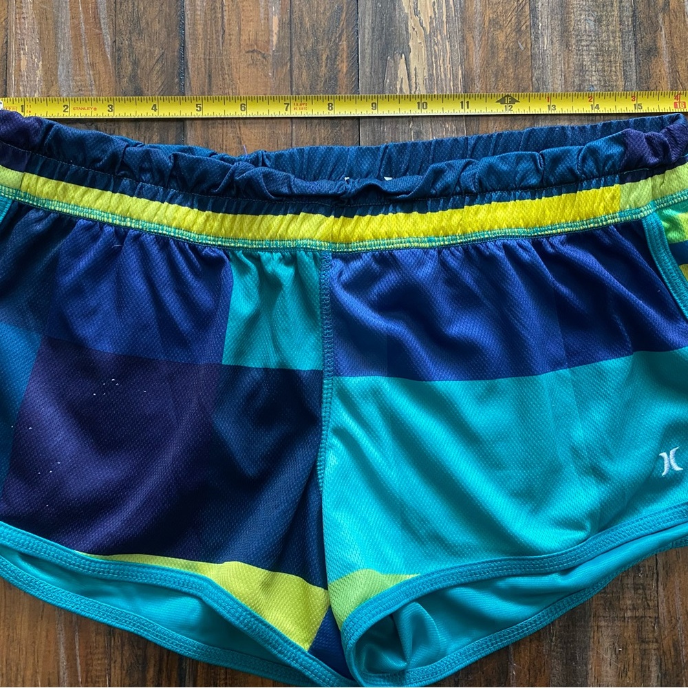 Hurley Mesh Multicolor shorts, Large - Picture 6 of 6